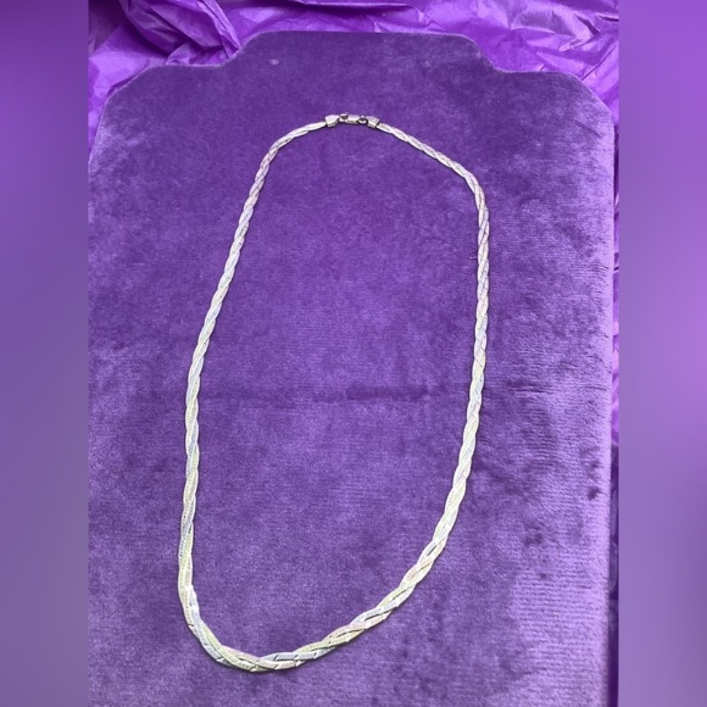 Gorgeous Vintage 925 Sterling Silver Braided Necklace Italian